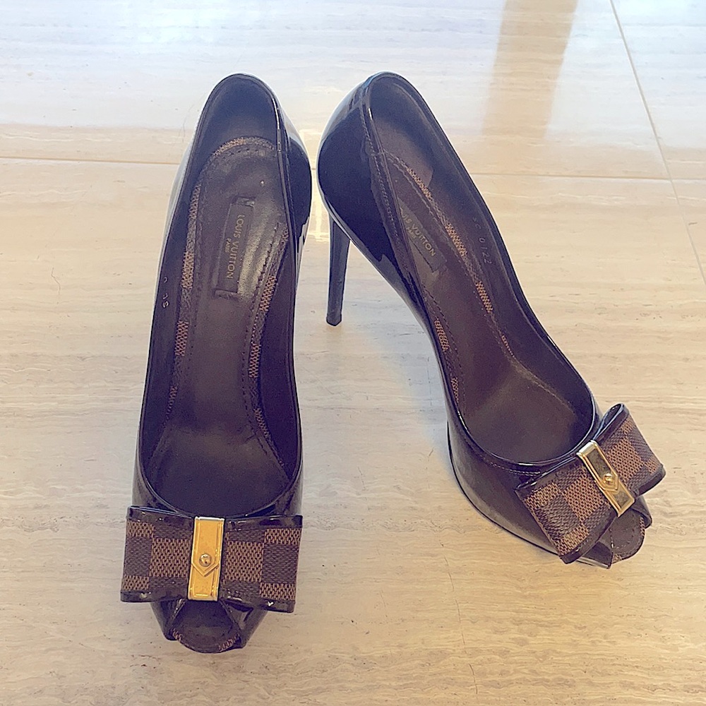 Louis Vuitton Peeptoe Pumps